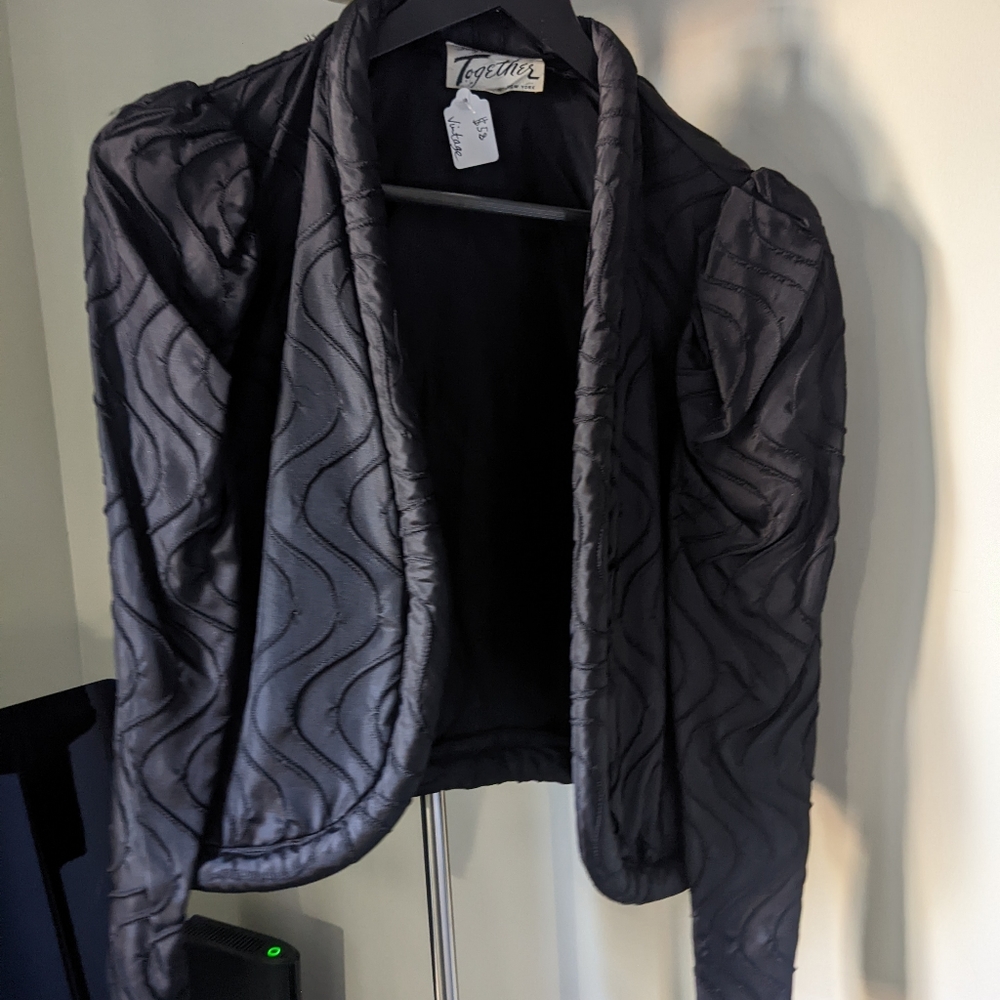 Vintage black wavey blazer